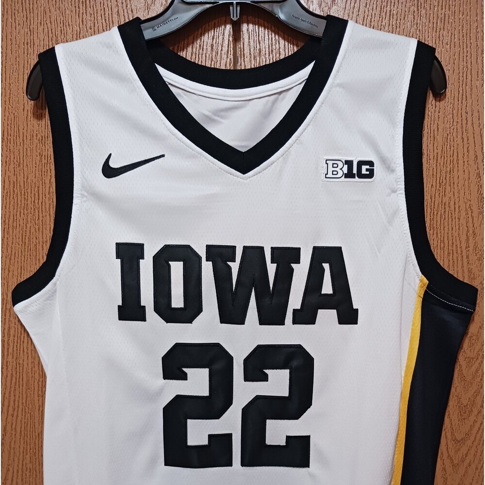Caitlin Clark-(Iowa)-(Hawkeyes)-(White)-(Jersey)-(New Cond.)-(Size-L)-$65 - Picture 3 of 11
